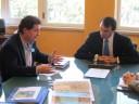 Miguel Antolín se reúne con el Alcalde del municipio alcarreño de Sacedón para tratar de asuntos relacionados con el DPH
