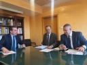El presidente de Confederación Hidrográfica del Tajo recibe al delegado de Gobierno en Castilla La Mancha